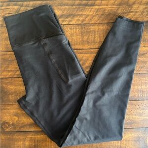 Under Armour Black High-Waist Performance Leggings with Pockets. Gym & Running